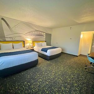 Large King Room